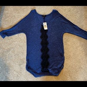 Cold shoulder top with lace detail